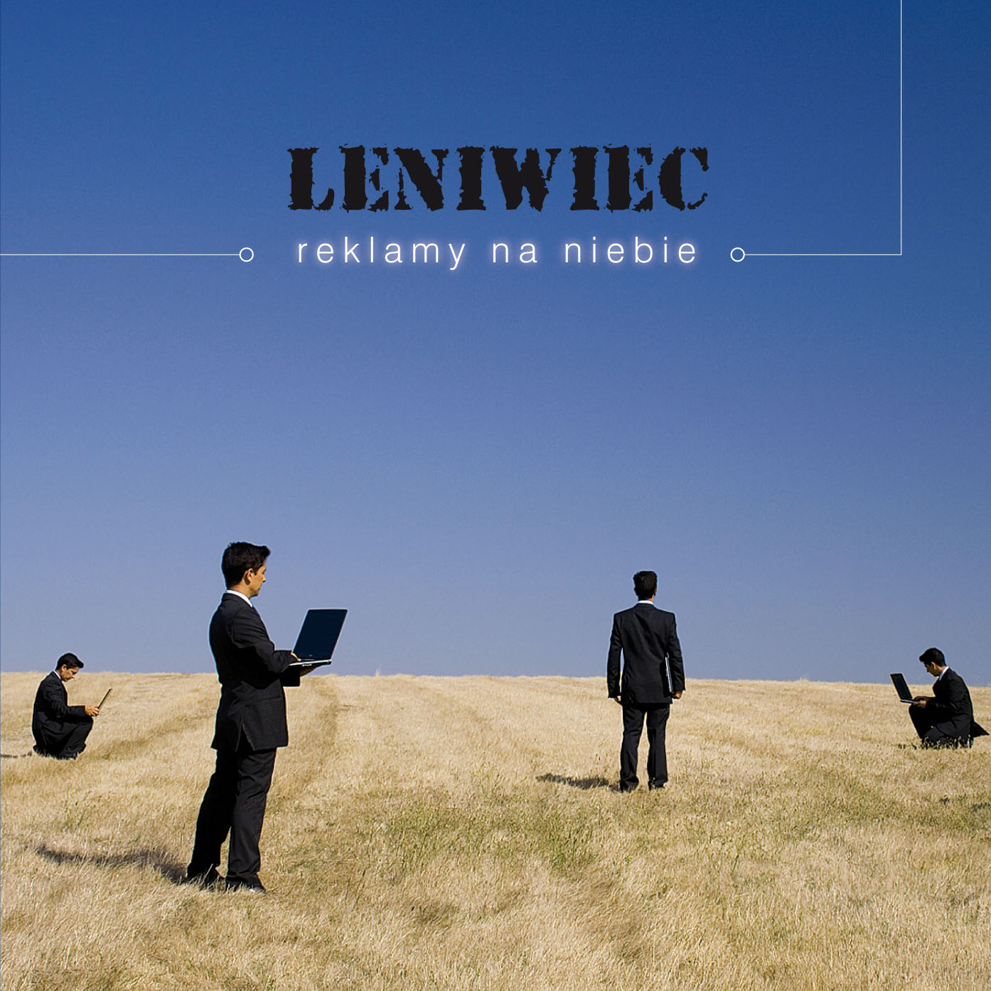 Leniwiec - Reklamy na niebie